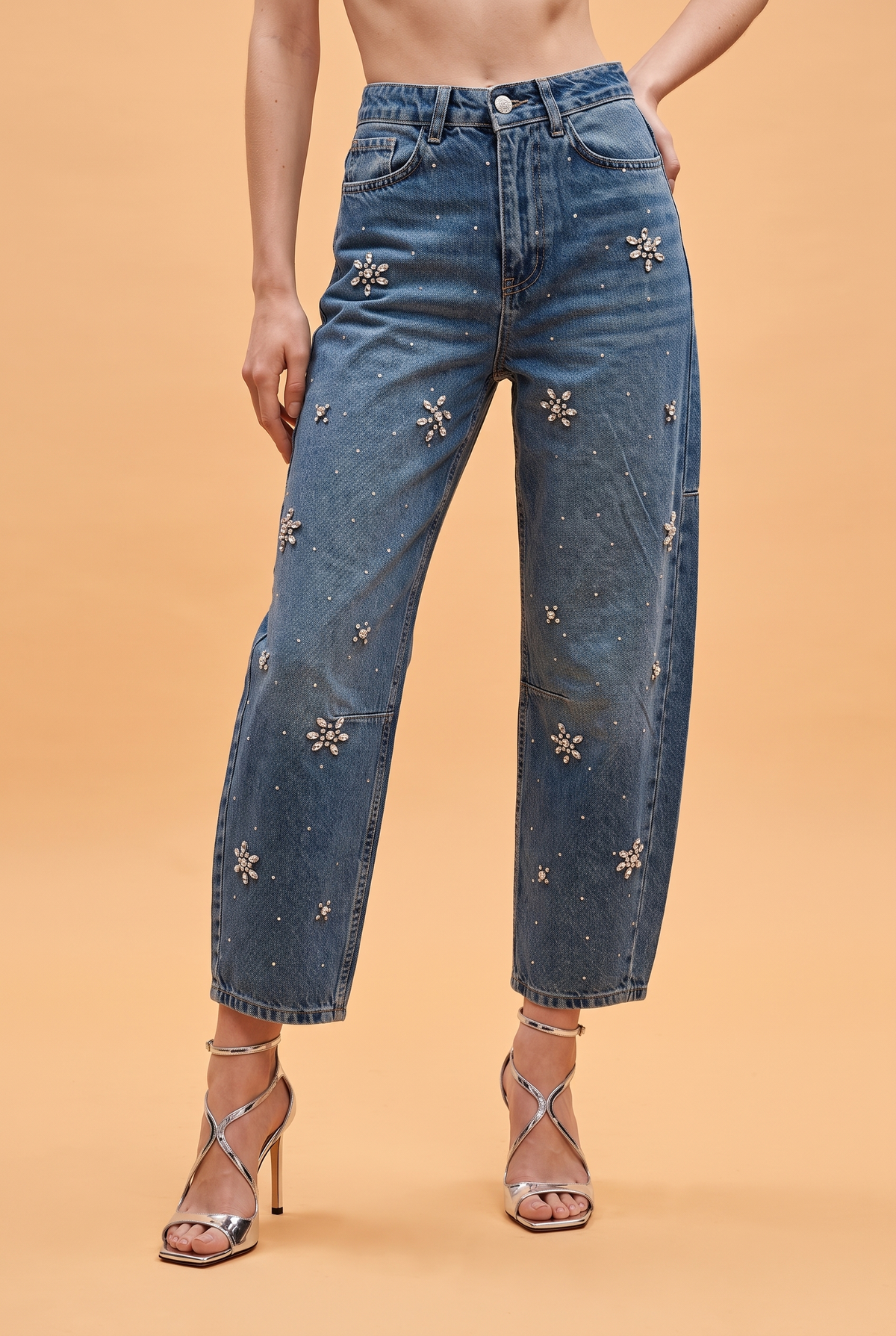 Crystal-Embellished Balloon Denim Jeans